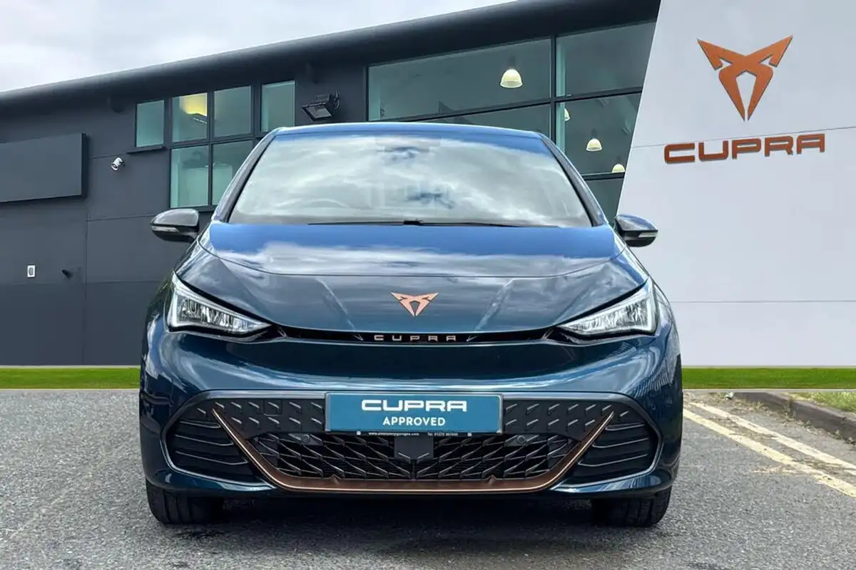 2024-cupra-born-e-v2-230ps-58kwh-e-boost-big-4
