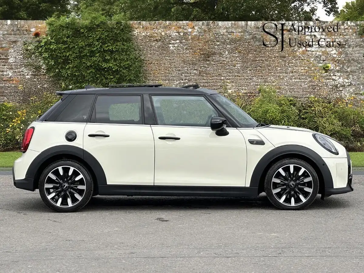 2022-mini-cooper-20-cooper-s-exclusive-premium-hatchback-5d-auto-big-10