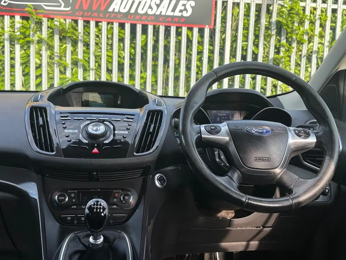 2015-ford-kuga-20tdci-titanium-150ps-big-34