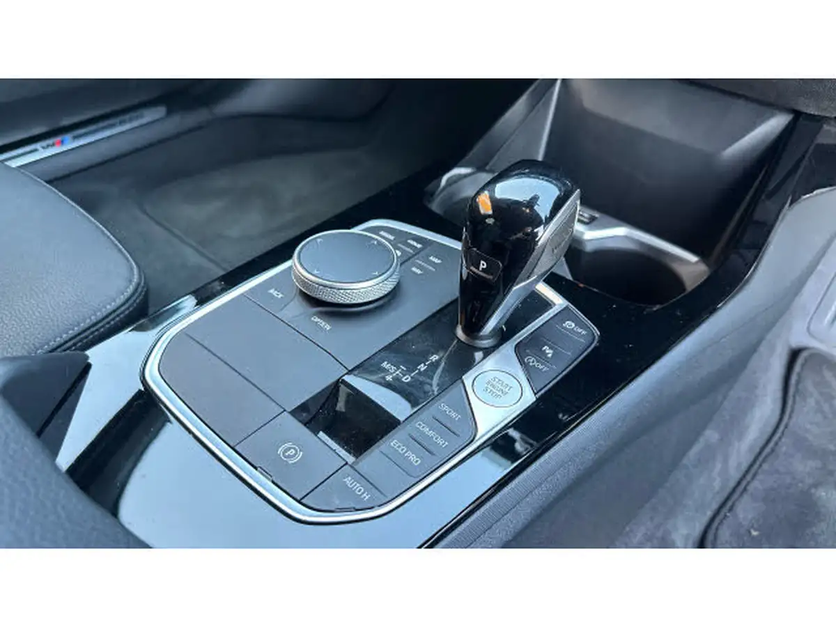 2023-bmw-1-series-15-118i-m-sport-lcp-dct-big-9
