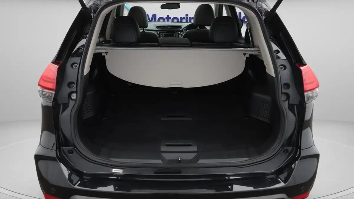 2021-nissan-x-trail-13-dig-t-tekna-158ps-5-seat-big-17