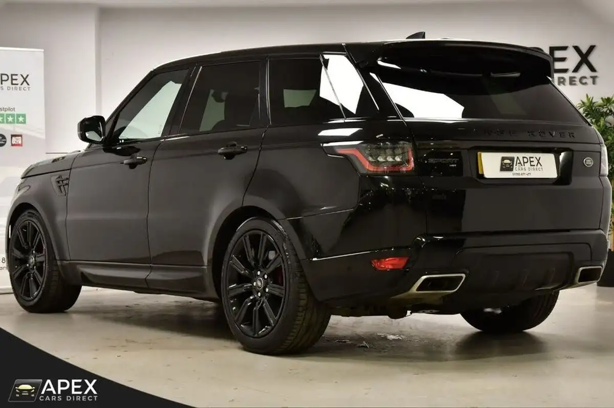 2021-land-rover-range-rover-sport-30-p400-hst-big-11