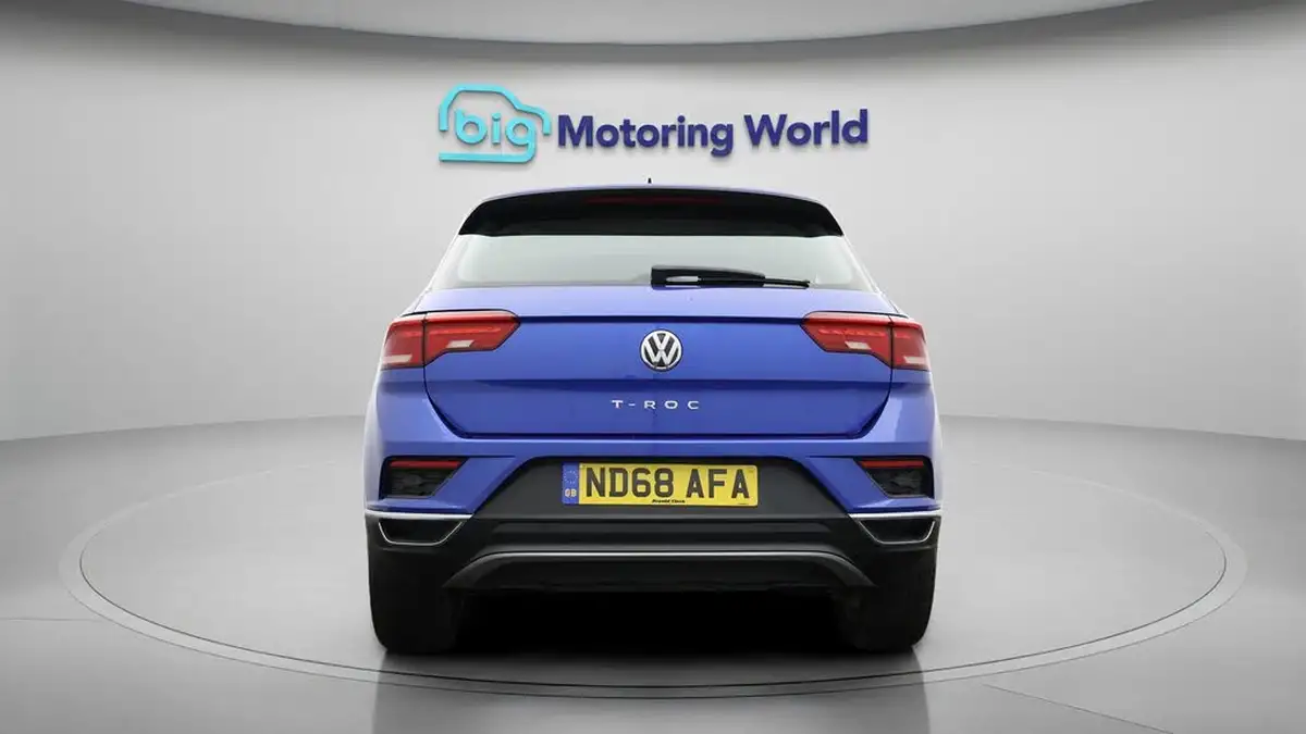 2018-volkswagen-t-roc-10-tsi-se-big-6