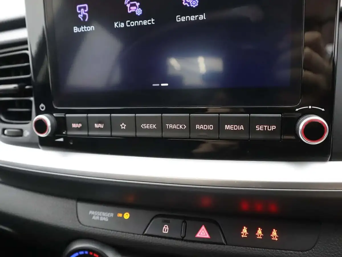 2025-kia-stonic-10-t-gdi-2-dct-big-28