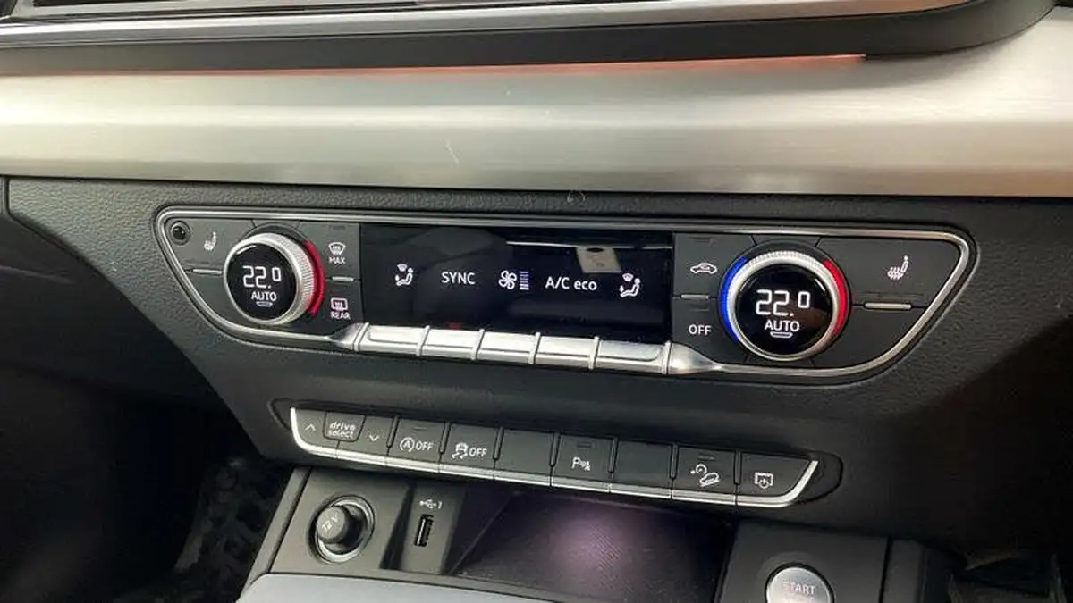 2023-audi-q5-20-45-tfsi-s-line-station-wagon-big-13