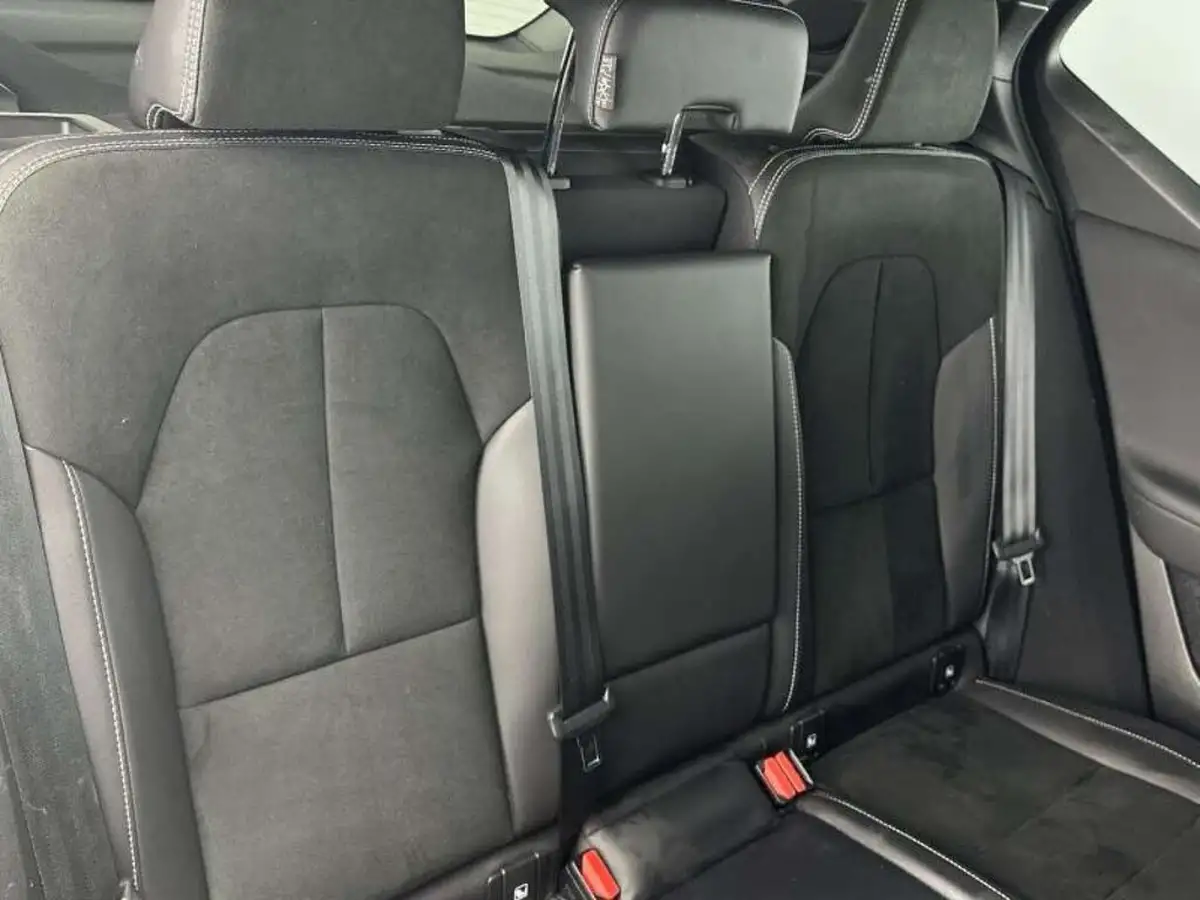 2021-volvo-xc40-15-t5-r-design-pro-258bhp-big-6
