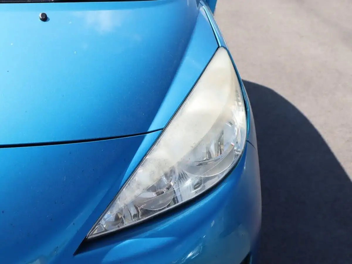 2011-peugeot-207-cc-16-sport-vti-big-11