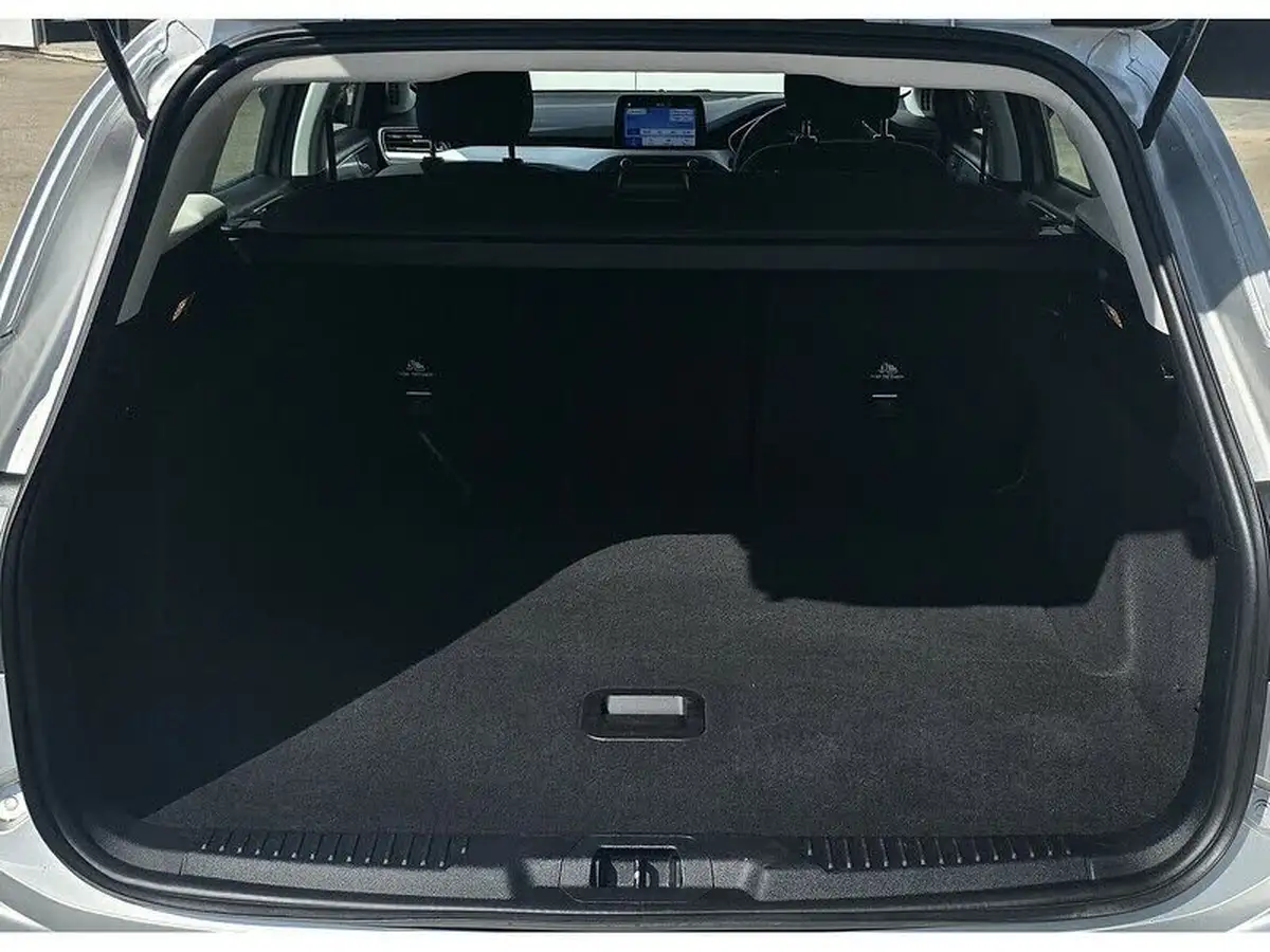 2020-ford-focus-15-zetec-95ps-estate-big-23