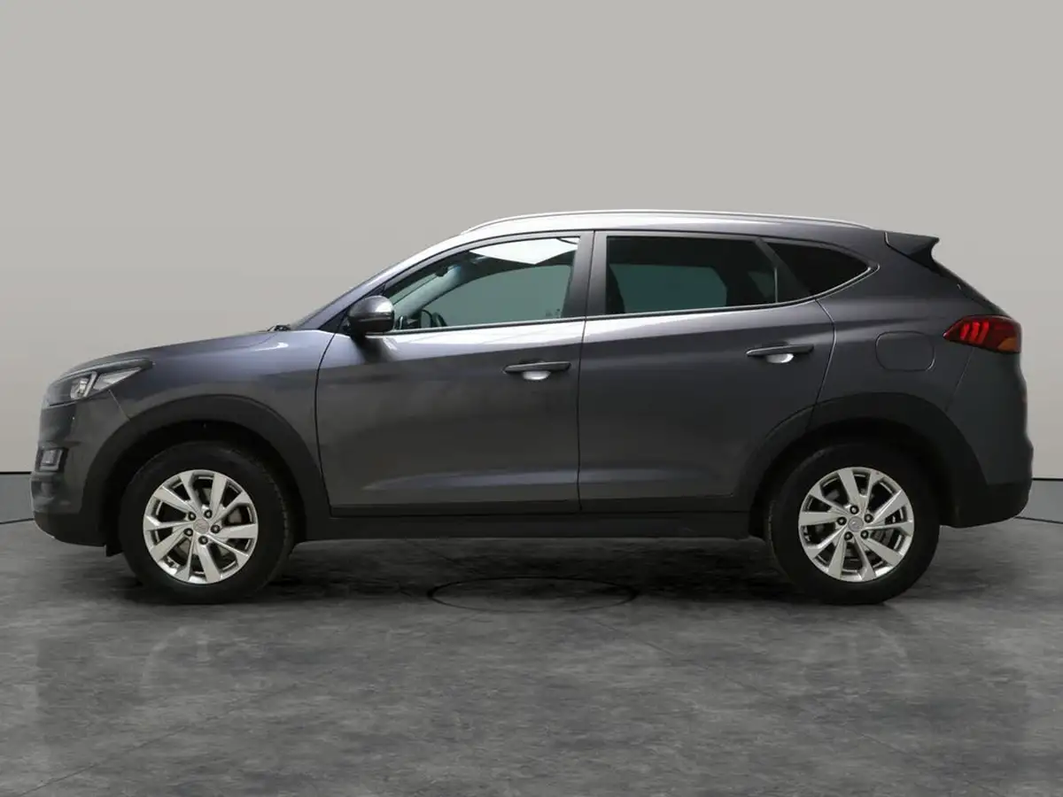 2018-hyundai-tucson-16-gdi-se-nav-big-16