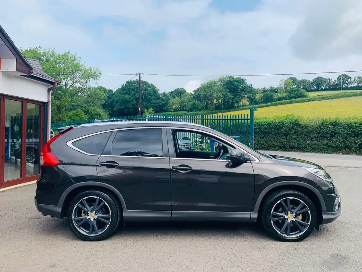 2015-honda-cr-v-16-i-dtec-sr-honda-connect-with-navi-120ps-big-12