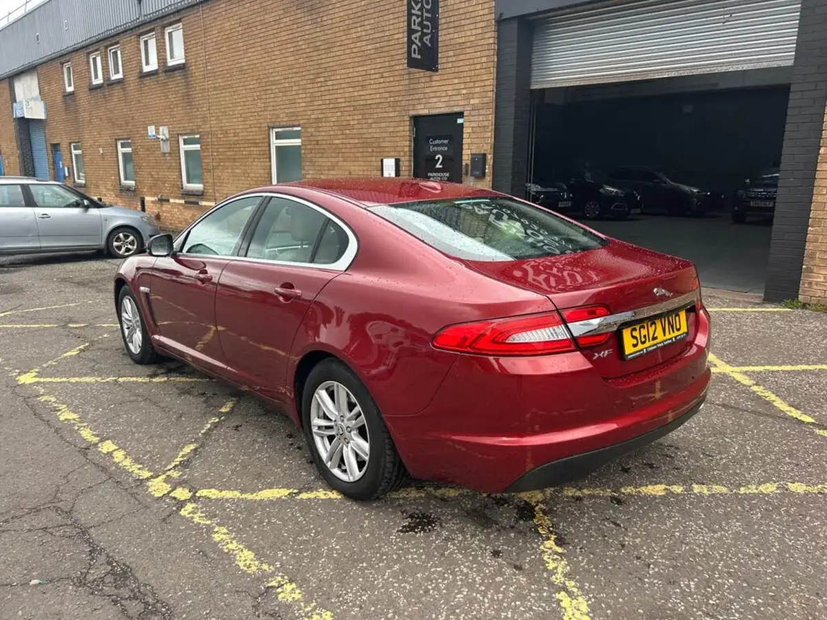 2012-jaguar-xf-22td-luxury-190ps-saloon-4d-auto-big-6