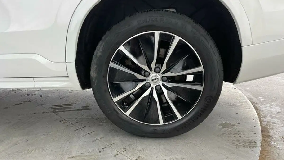 2022-volvo-xc90-20td-b5-momentum-big-32