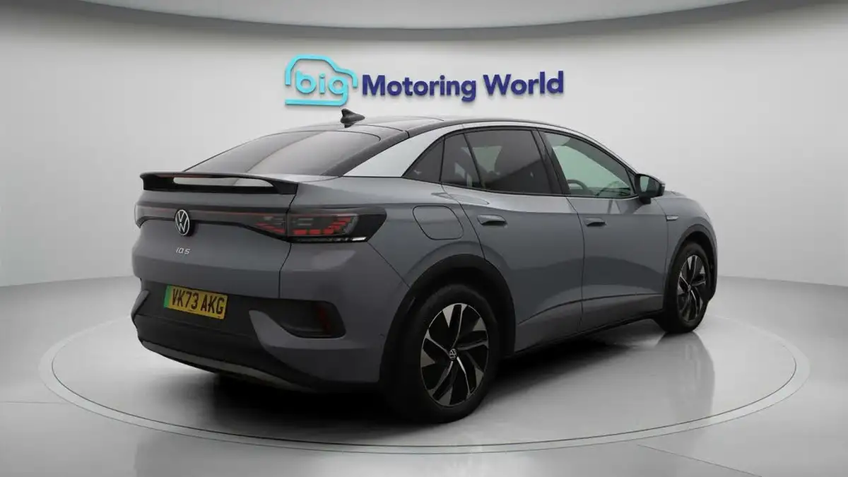2023-volkswagen-id5-e-tech-174ps-big-7