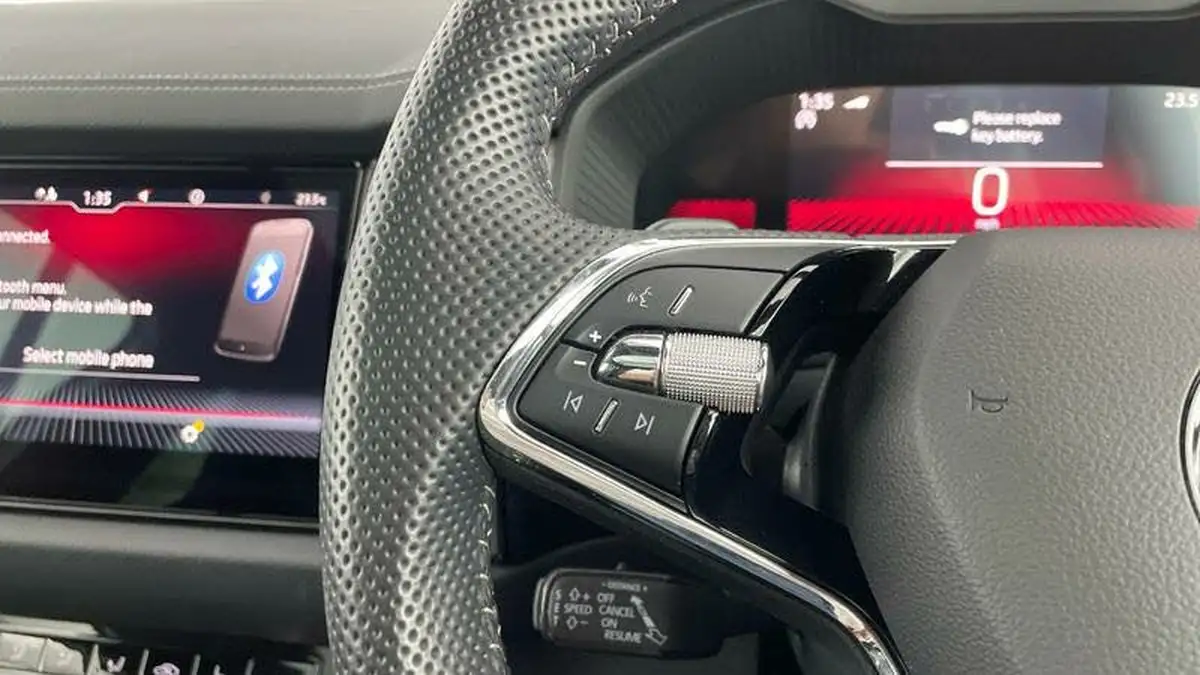 2023-skoda-kodiaq-20-tsi-sportline-big-24