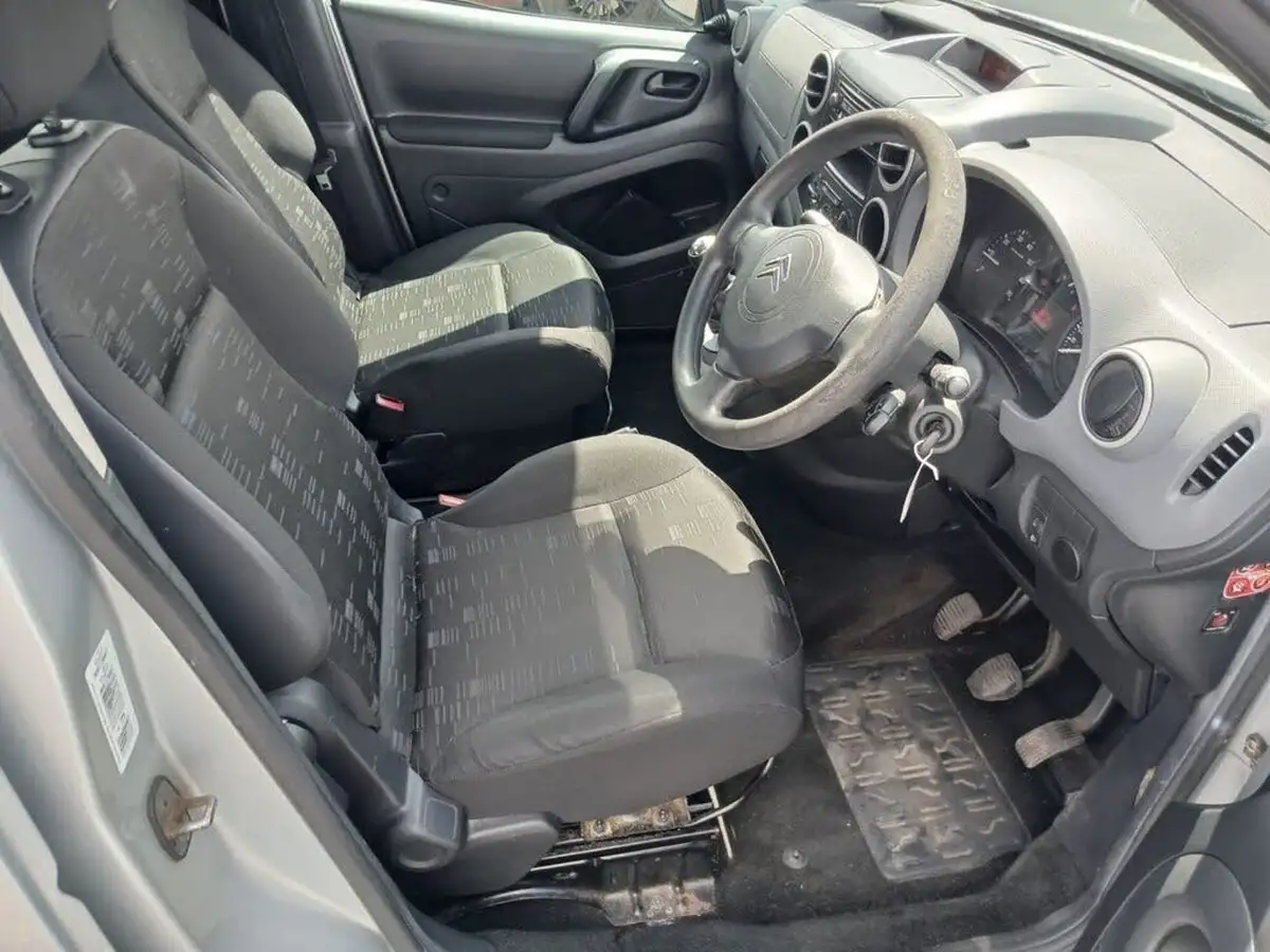 2009-citroen-berlingo-16td-vt-90ps-big-3