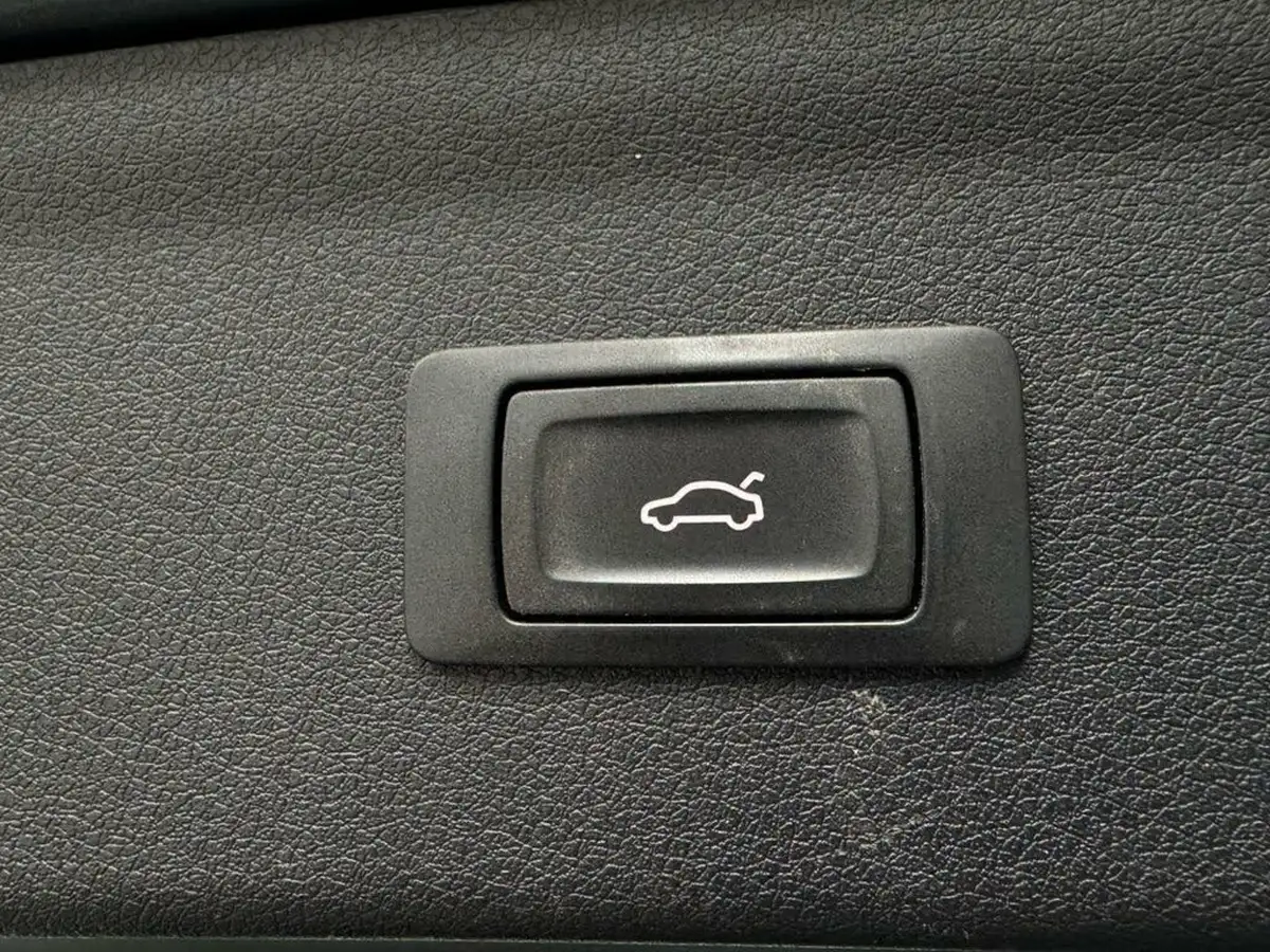 2016-audi-q3-20-tdi-s-line-navigation-big-21