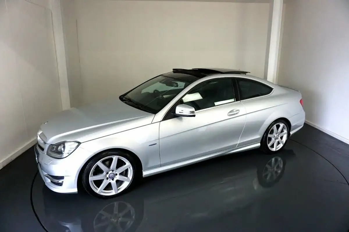 2014-mercedes-benz-c-class-21cdi-c220-cdi-amg-sport-edition-premium-plus-cdi-coupe-2d-7g-tronic-plus-big-2