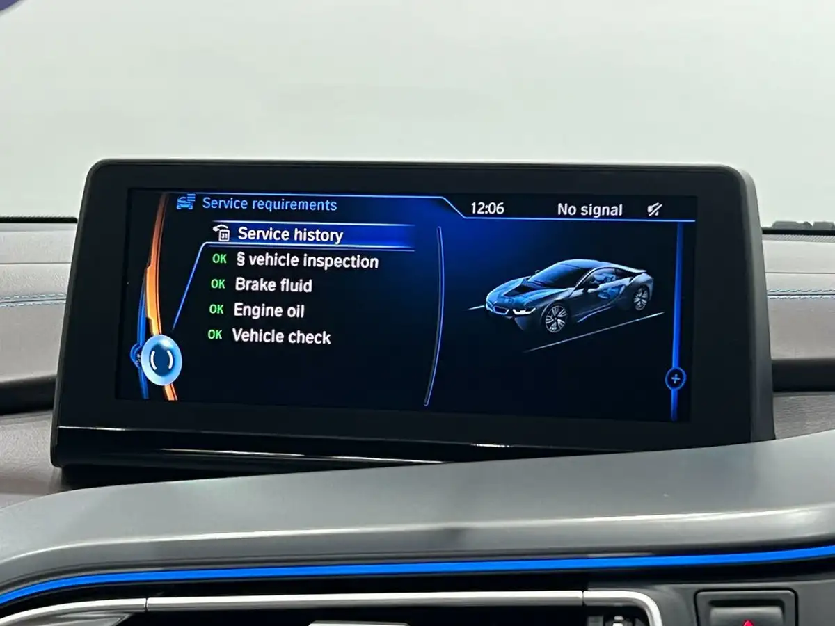 2017-bmw-i8-15-big-50