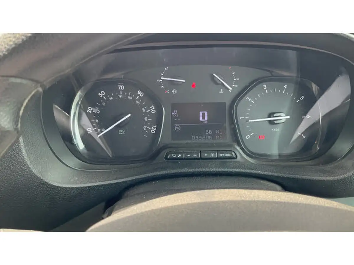 2020-vauxhall-vivaro-20td-3100-l2h1-elite-120pseu6dt-panel-big-17