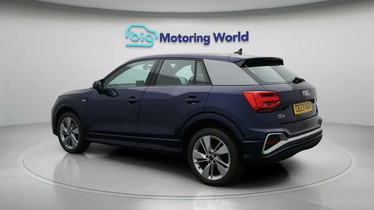 2023-audi-q2-15-35-tfsi-s-line-tronic-big-5