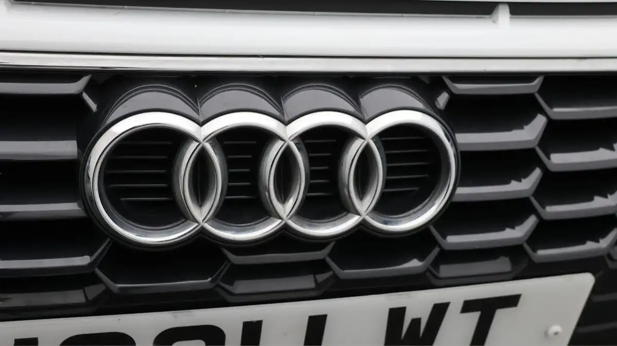 2021-audi-a3-15-35-tfsi-s-line-sportback-5d-big-40