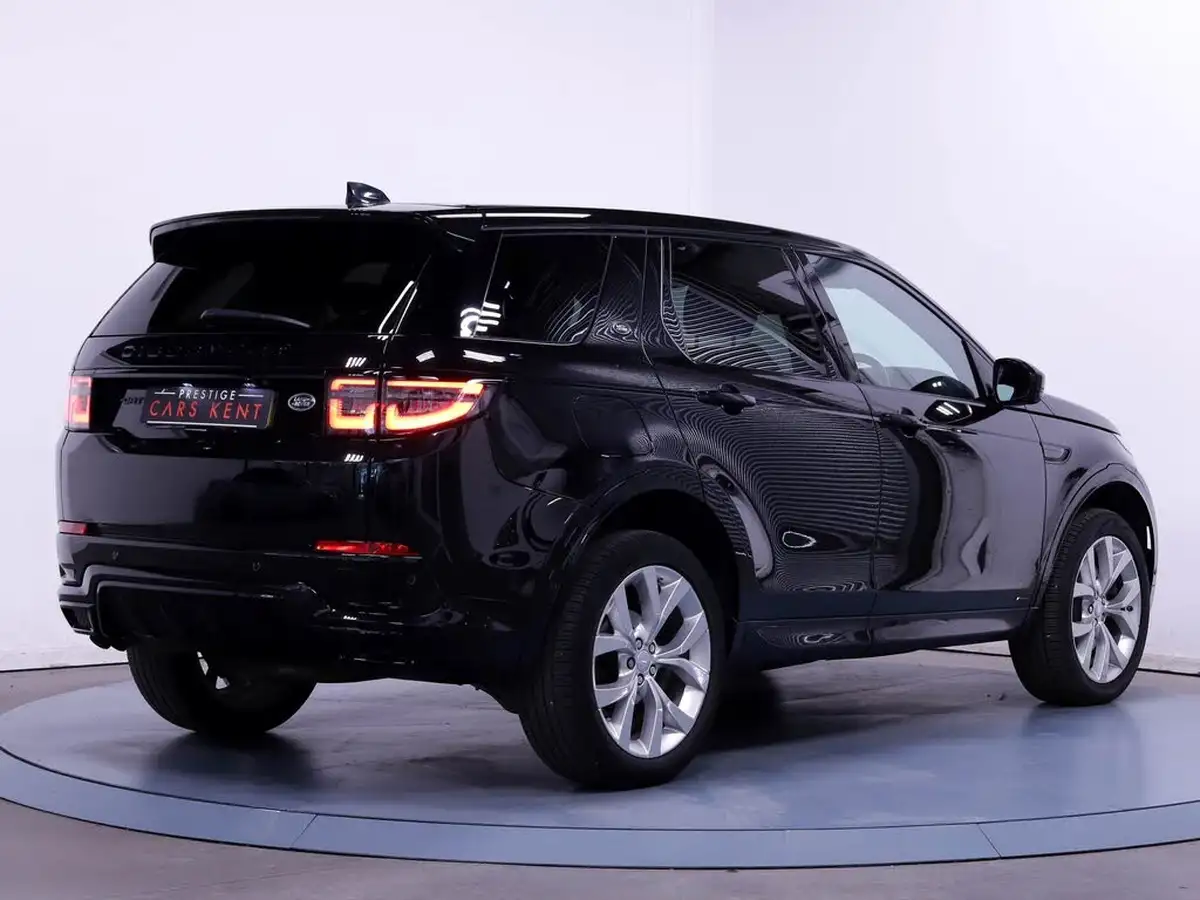2021-land-rover-discovery-sport-20-d165-r-dynamic-s-plus-big-7