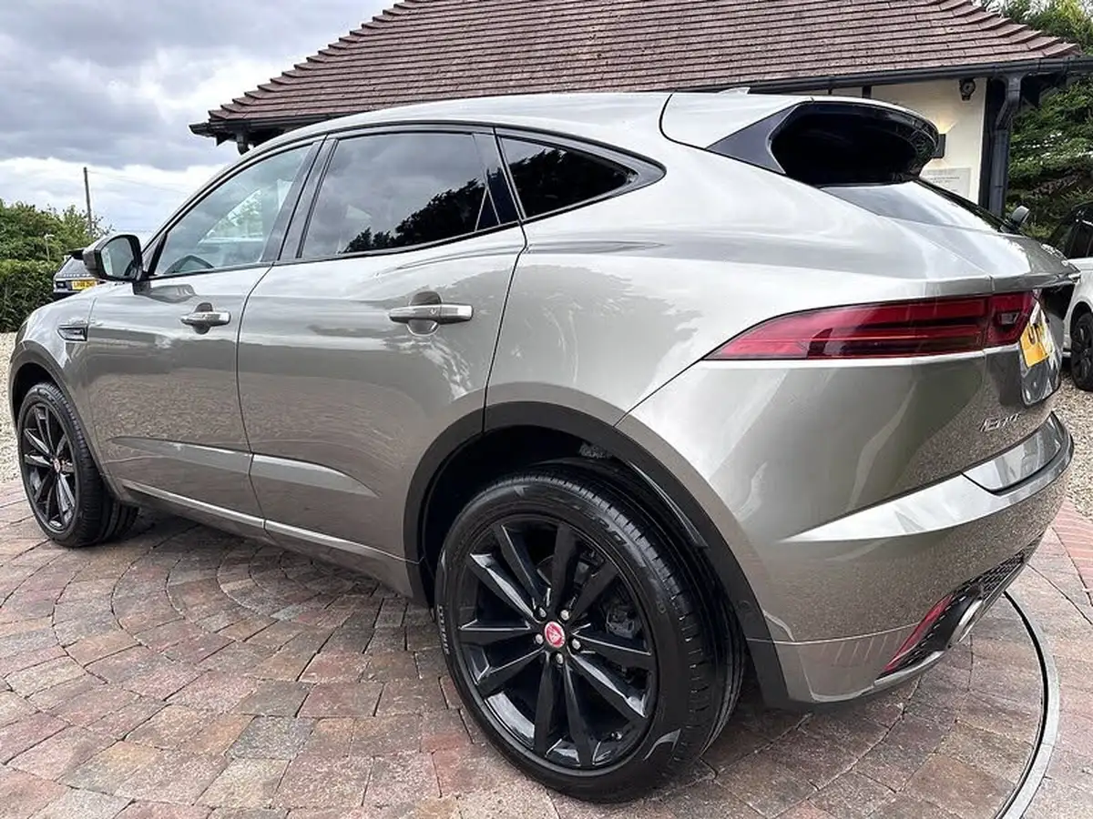 2019-jaguar-e-pace-20-i4d-r-dynamic-hse-180ps-big-10