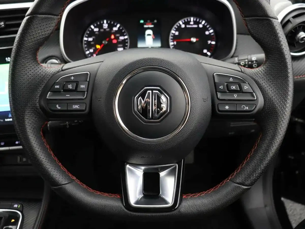 2022-mg-zs-suv-10t-gdi-excite-big-27