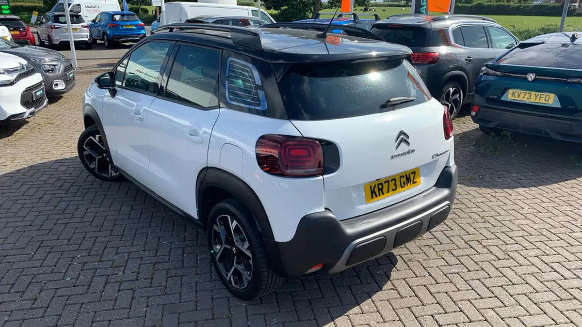 2023-citroen-c3-aircross-12-puretech-shine-plus-130ps-eat6-big-46