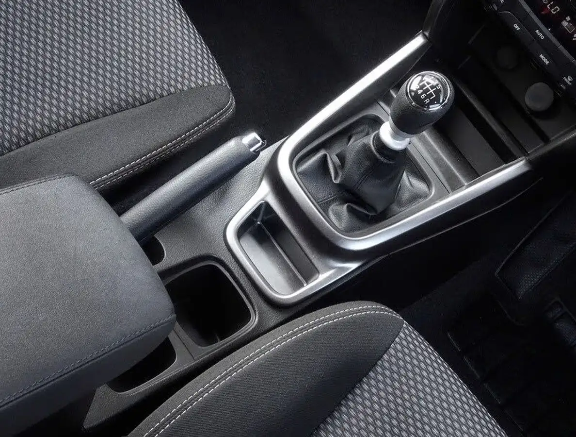 2022-suzuki-vitara-14-boosterjet-sz-t-big-27