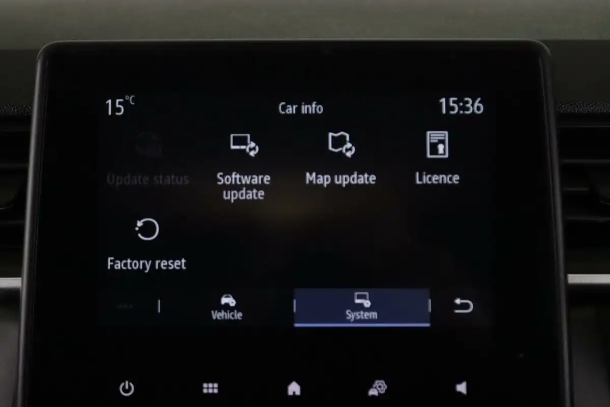 2022-renault-captur-10-tce-iconic-edition-big-31