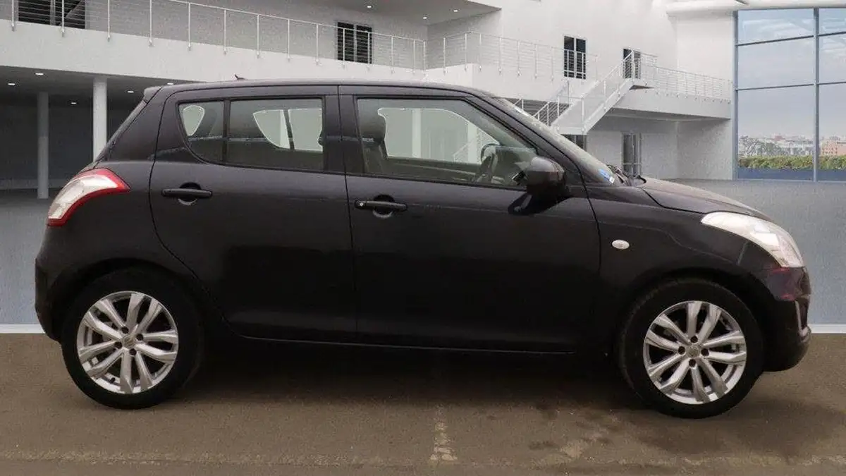 2013-suzuki-swift-12-sz3-93bhp-5d-big-4