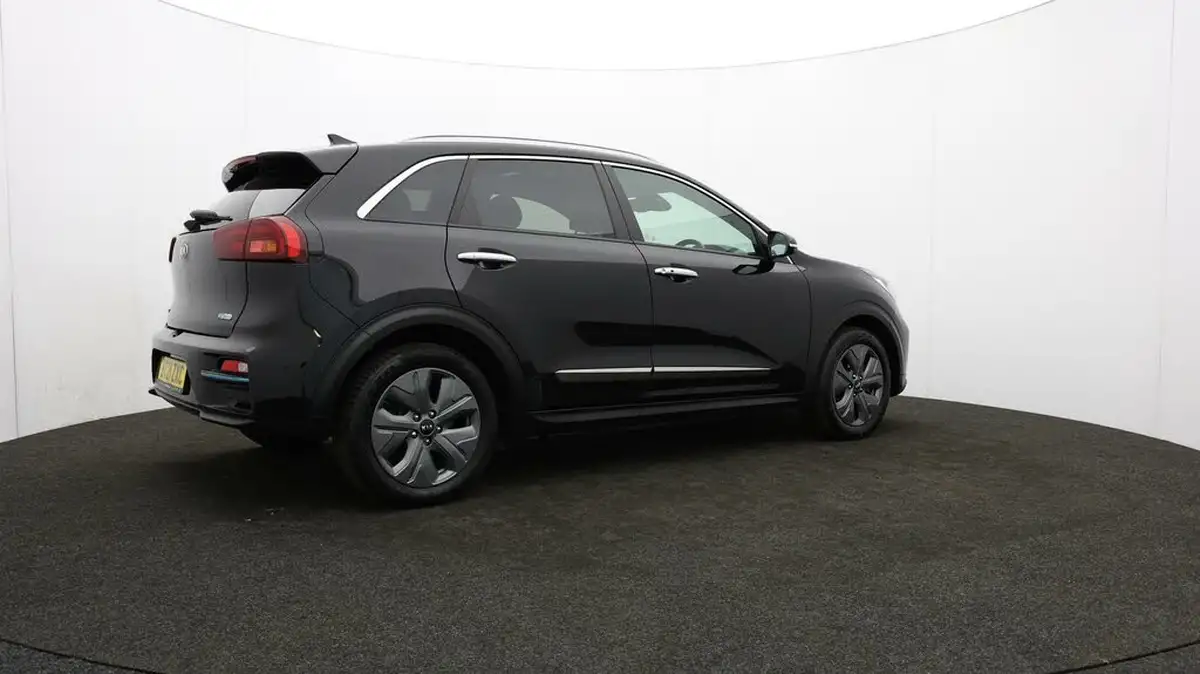 2021-kia-e-niro-ev-4-big-31