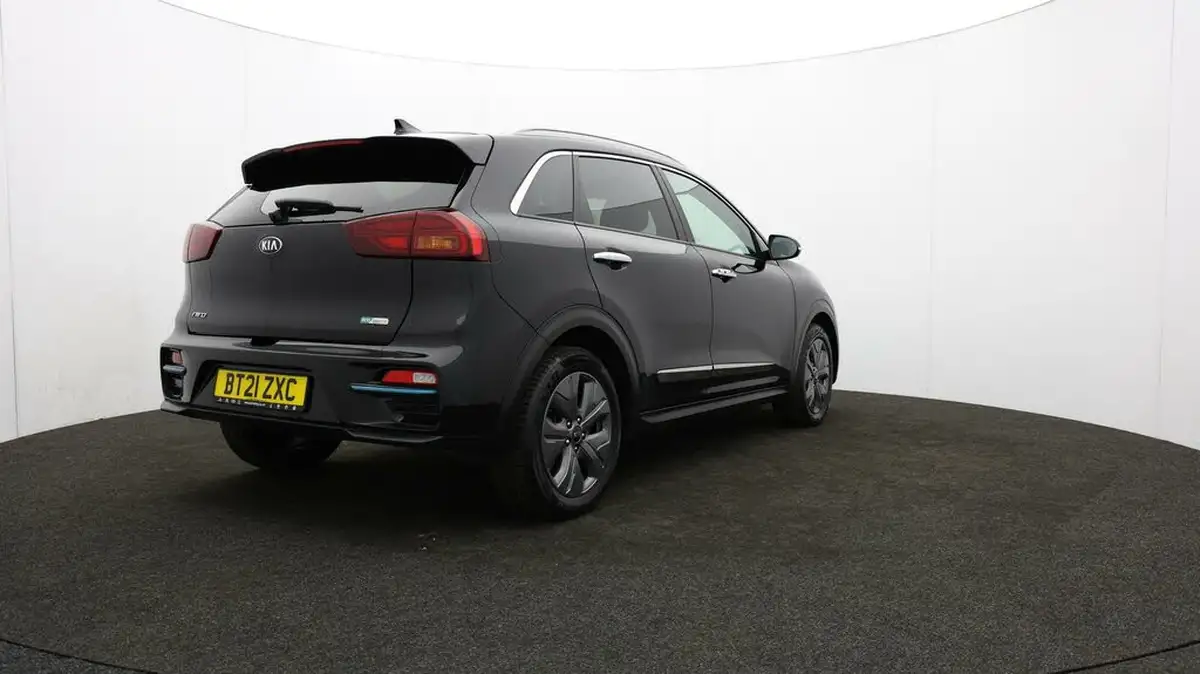 2021-kia-e-niro-ev-4-big-79