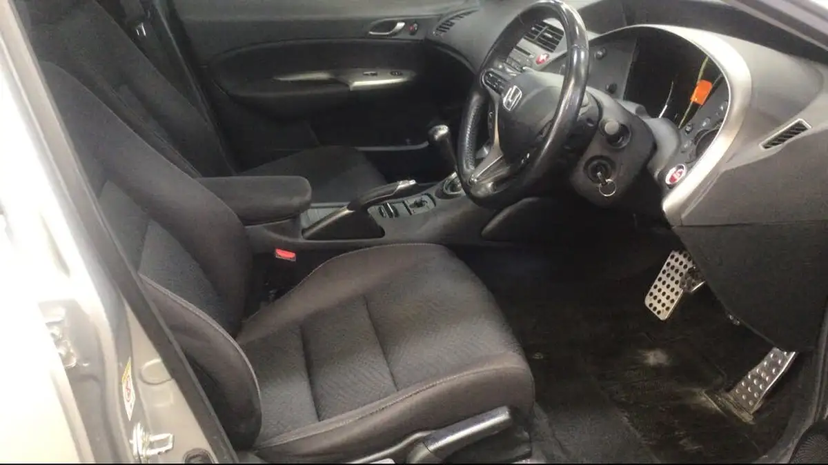 2009-honda-civic-22td-es-gt-big-8