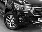 2018-toyota-hi-lux-24d-4d-invincible-at35-32t-auto-small-32