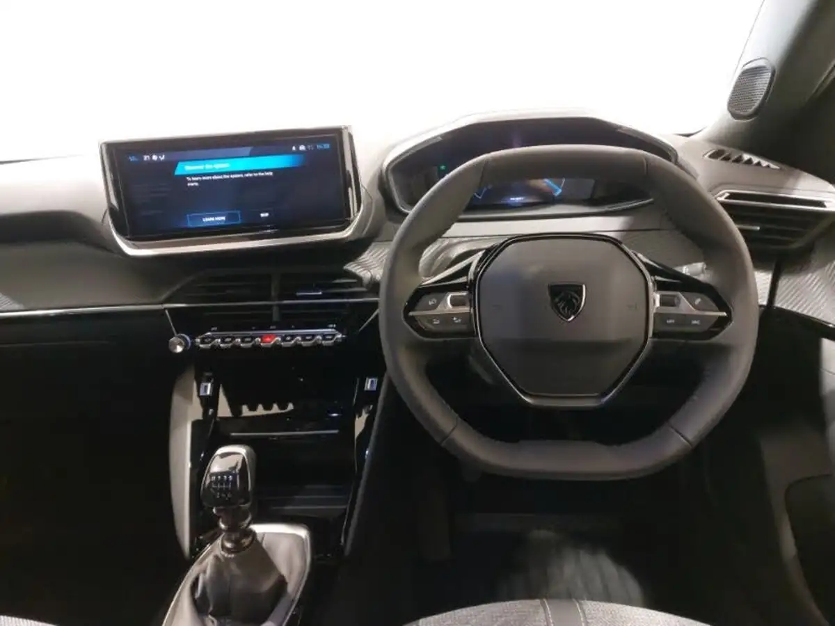2024-peugeot-2008-suv-12-puretech-allure-130ps-big-6