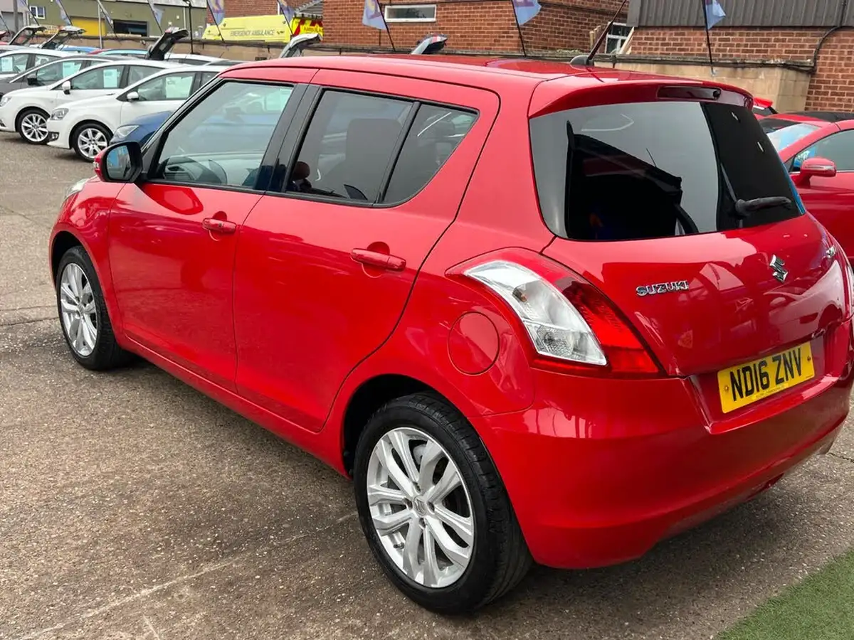 2016-suzuki-swift-12-sz4-94ps-nav-5d-big-52