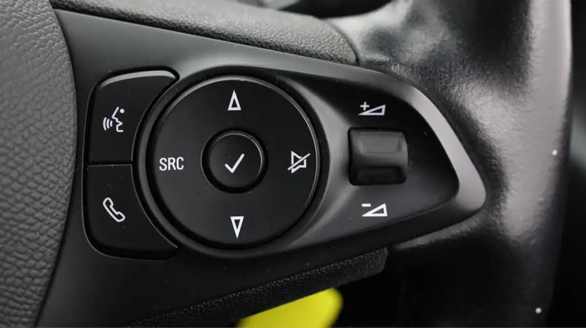 2020-vauxhall-corsa-12-turbo-elite-nav-big-38