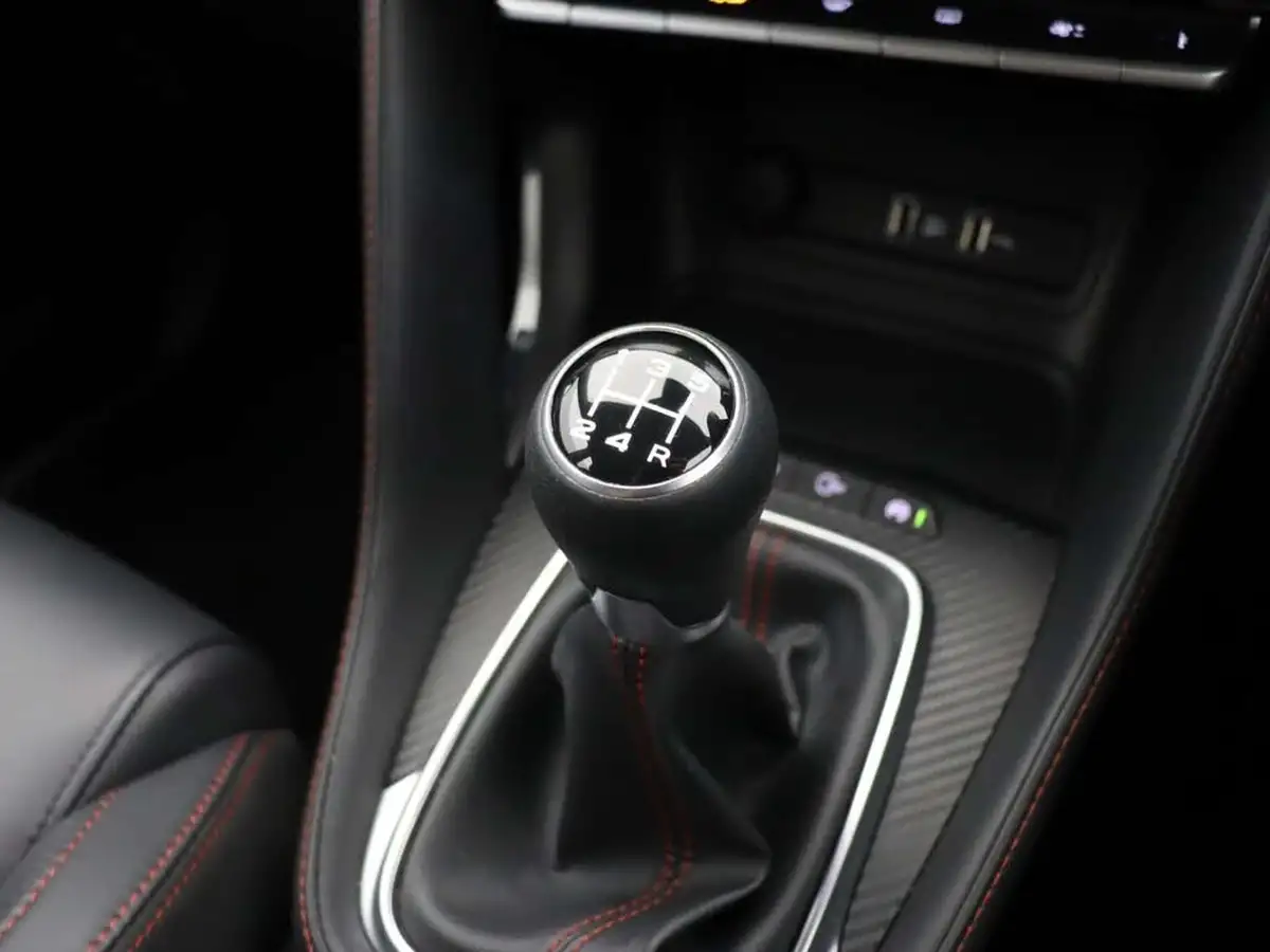 2022-mg-zs-suv-15-vti-tech-exclusive-big-43