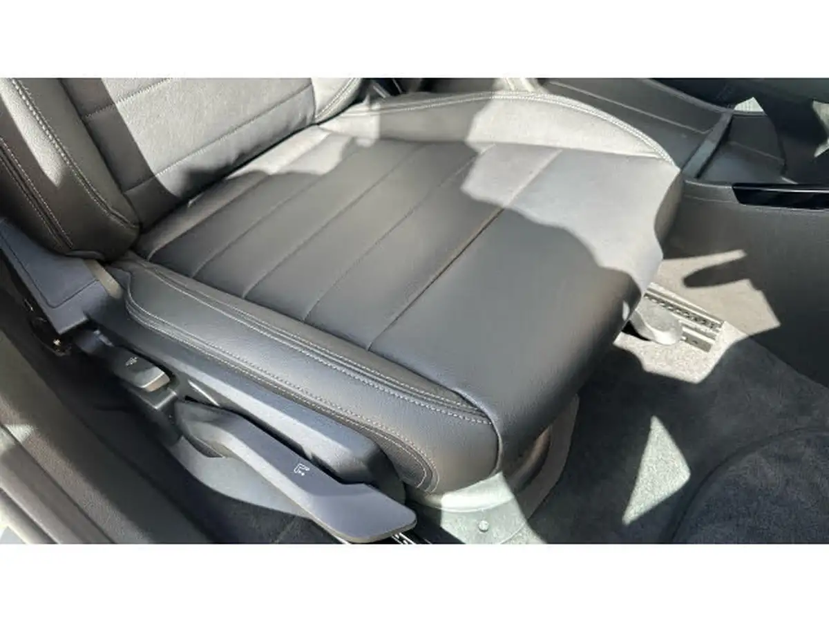 2024-bmw-2-series-15-225e-xdrive-luxury-241bhp-big-30