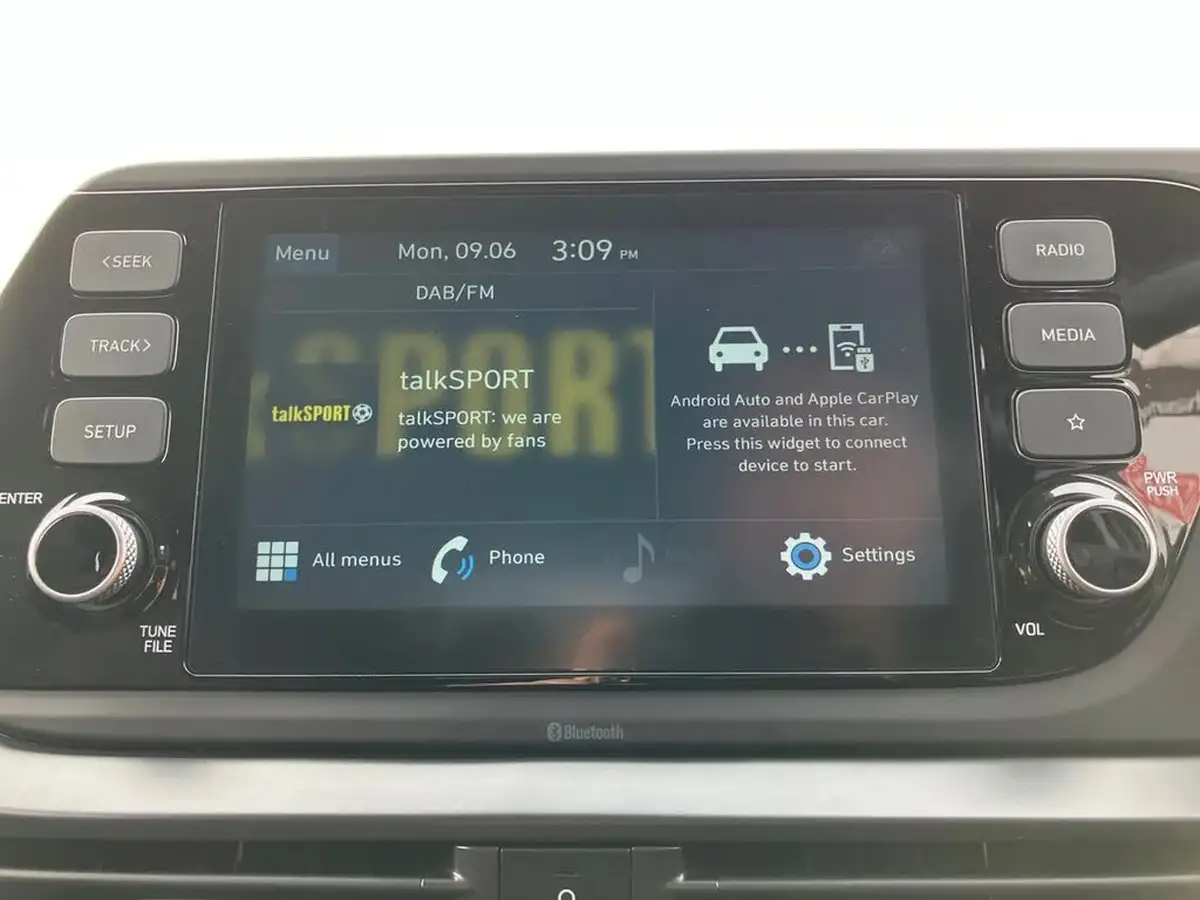 2021-hyundai-i20-10-t-gdi-se-connect-eclutch-imt-big-9