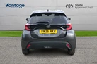2025-toyota-yaris-15-vvt-i-design-panoramic-roofnavi-small-3