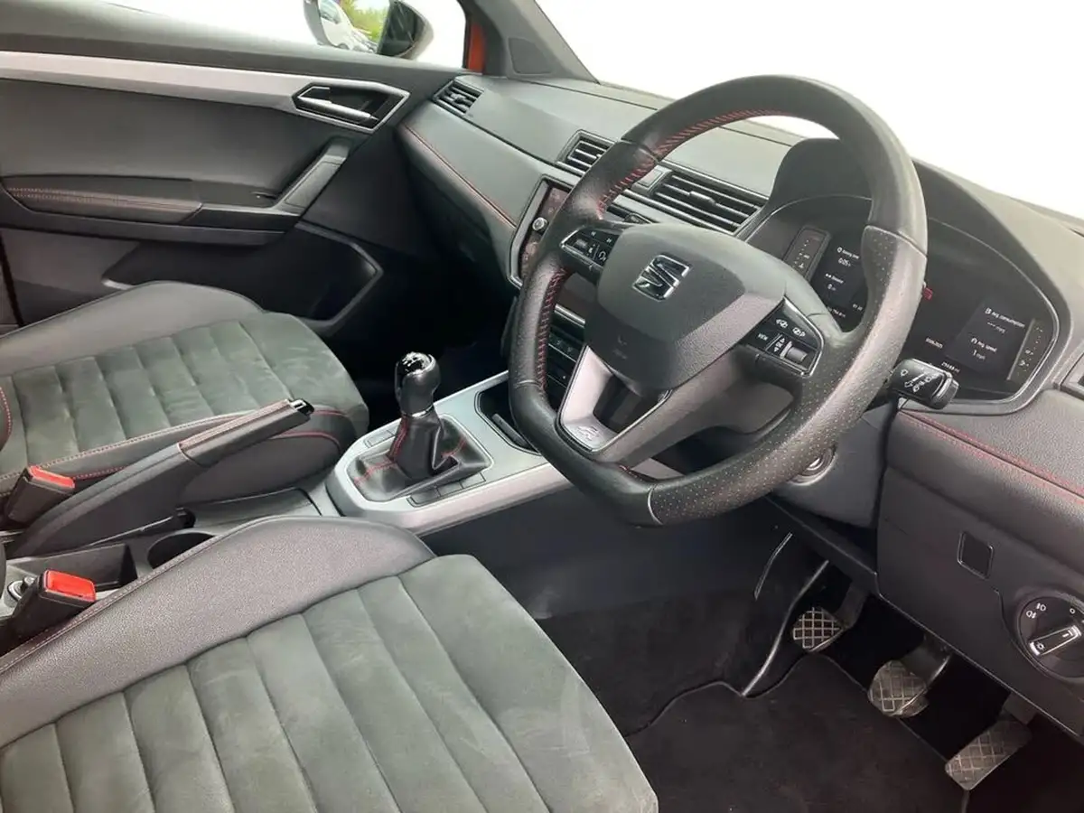2019-seat-arona-10-tsi-fr-sport-big-7
