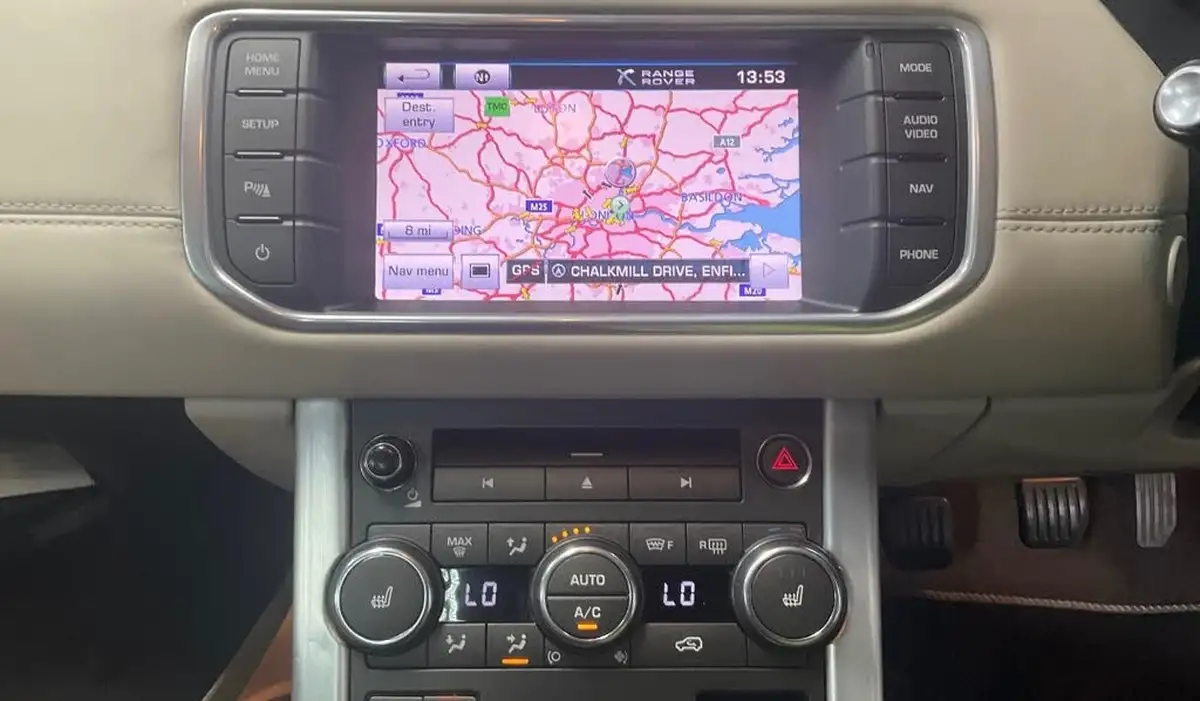 2012-land-rover-range-rover-evoque-22td-prestige-190bhp-4x4-hatchback-5d-big-7