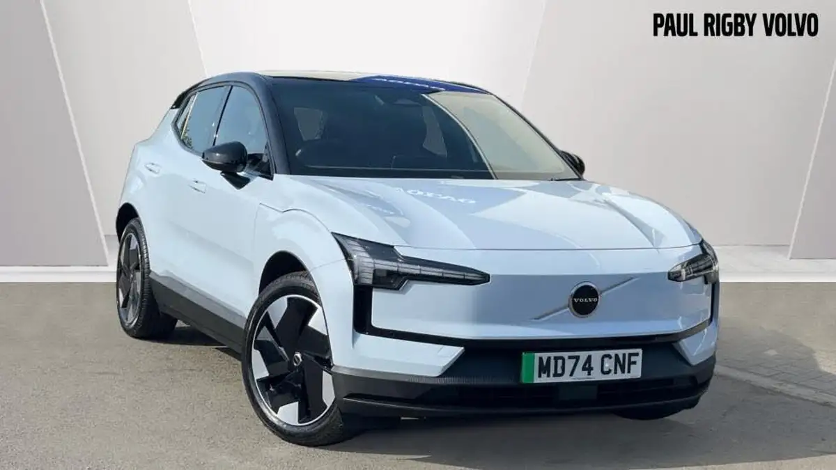 2024-volvo-ex30-e-twin-plus-big-0