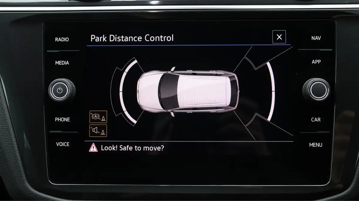 2021-volkswagen-tiguan-15-tsi-r-line-big-27