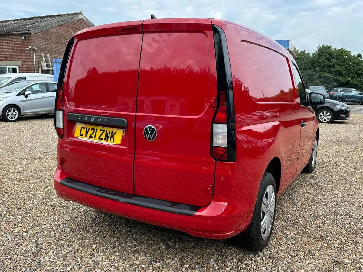 2021-volkswagen-caddy-20tdi-c20-cargo-commerce-plus-102pseu6d-big-4