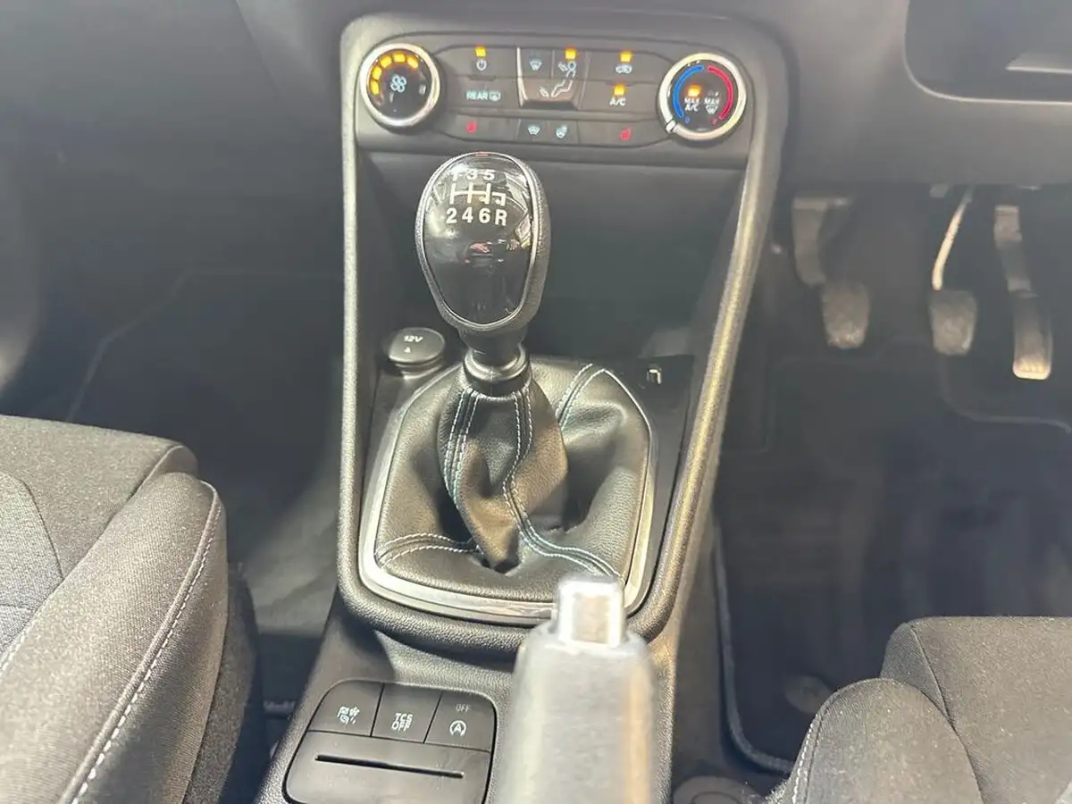 2023-ford-fiesta-10t-active-125ps-hybrid-mhev-big-21