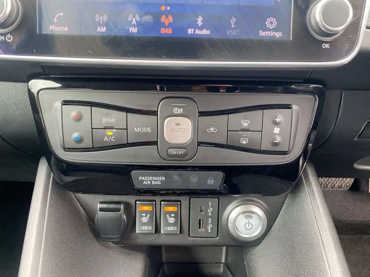 2021-nissan-leaf-e-e-n-connecta-big-24